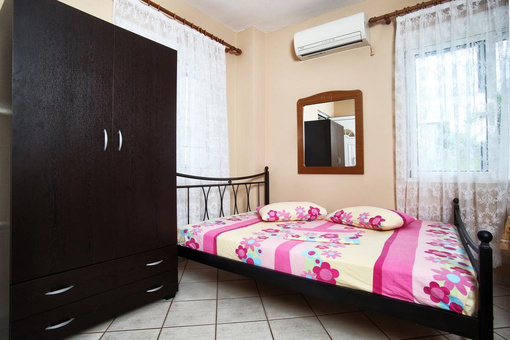 Kiriakos Apartment Nea Peramos (Macedonia)